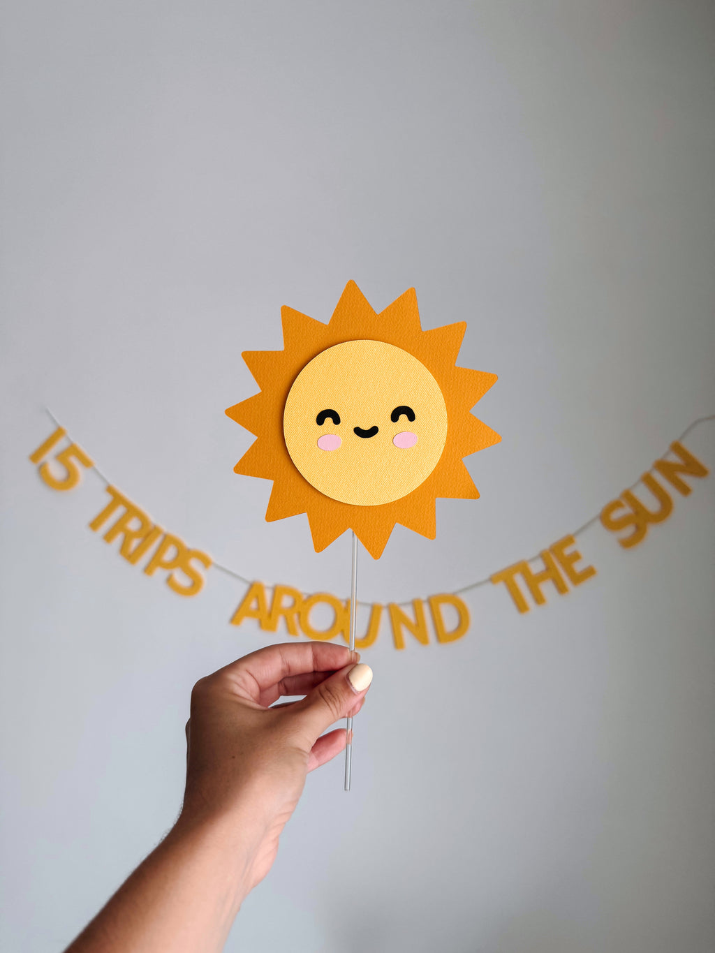 Sol x Trips | Topo de bolo simples