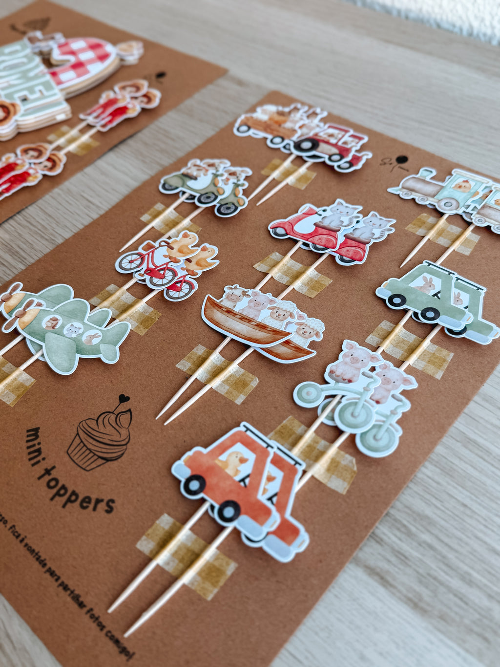 Quinta em veículos | mini toppers tema