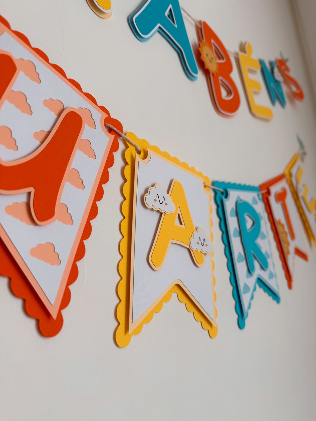 Sol e núvens 2 | Bandeirola nome