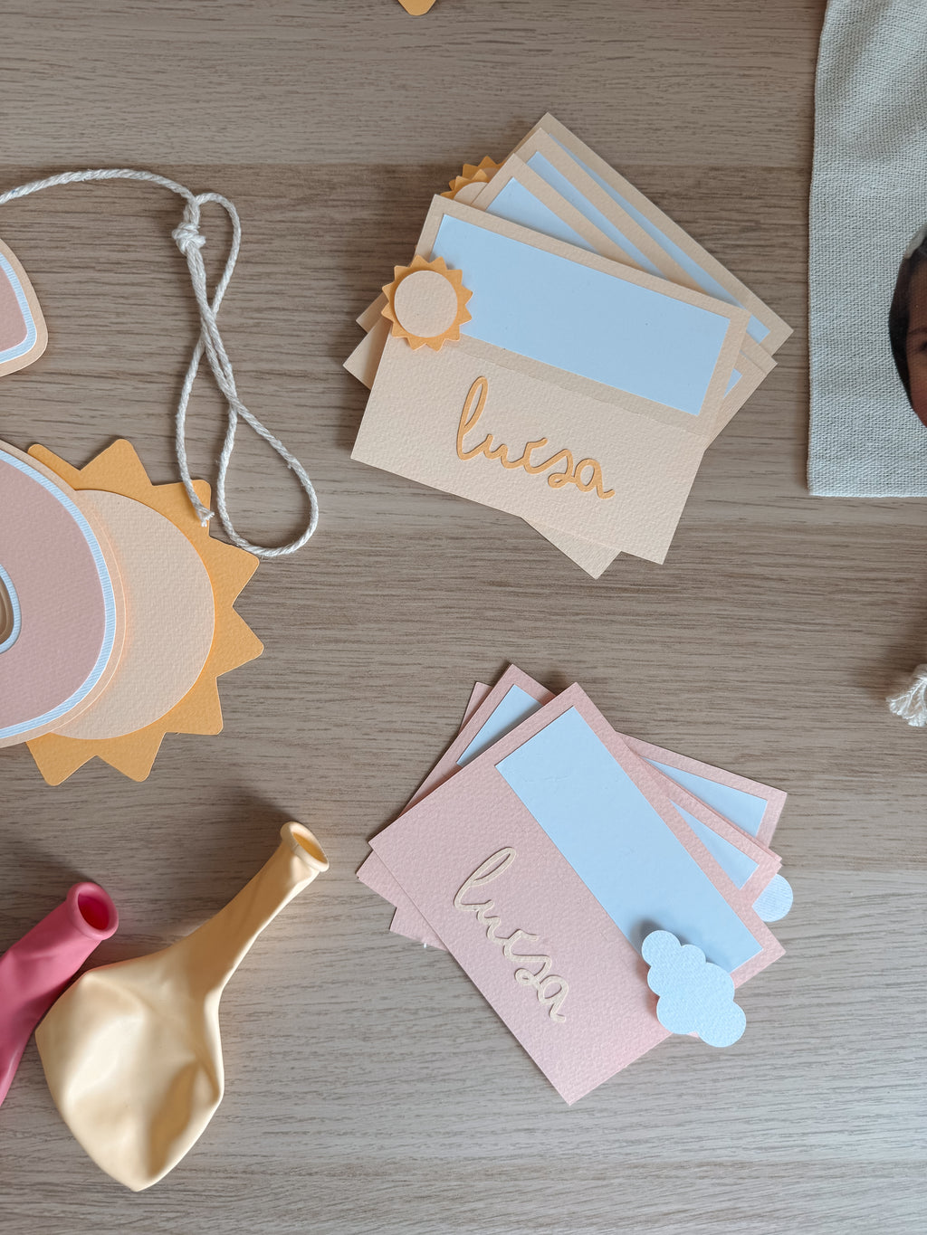 Volta ao sol rosa | Placas identificadoras