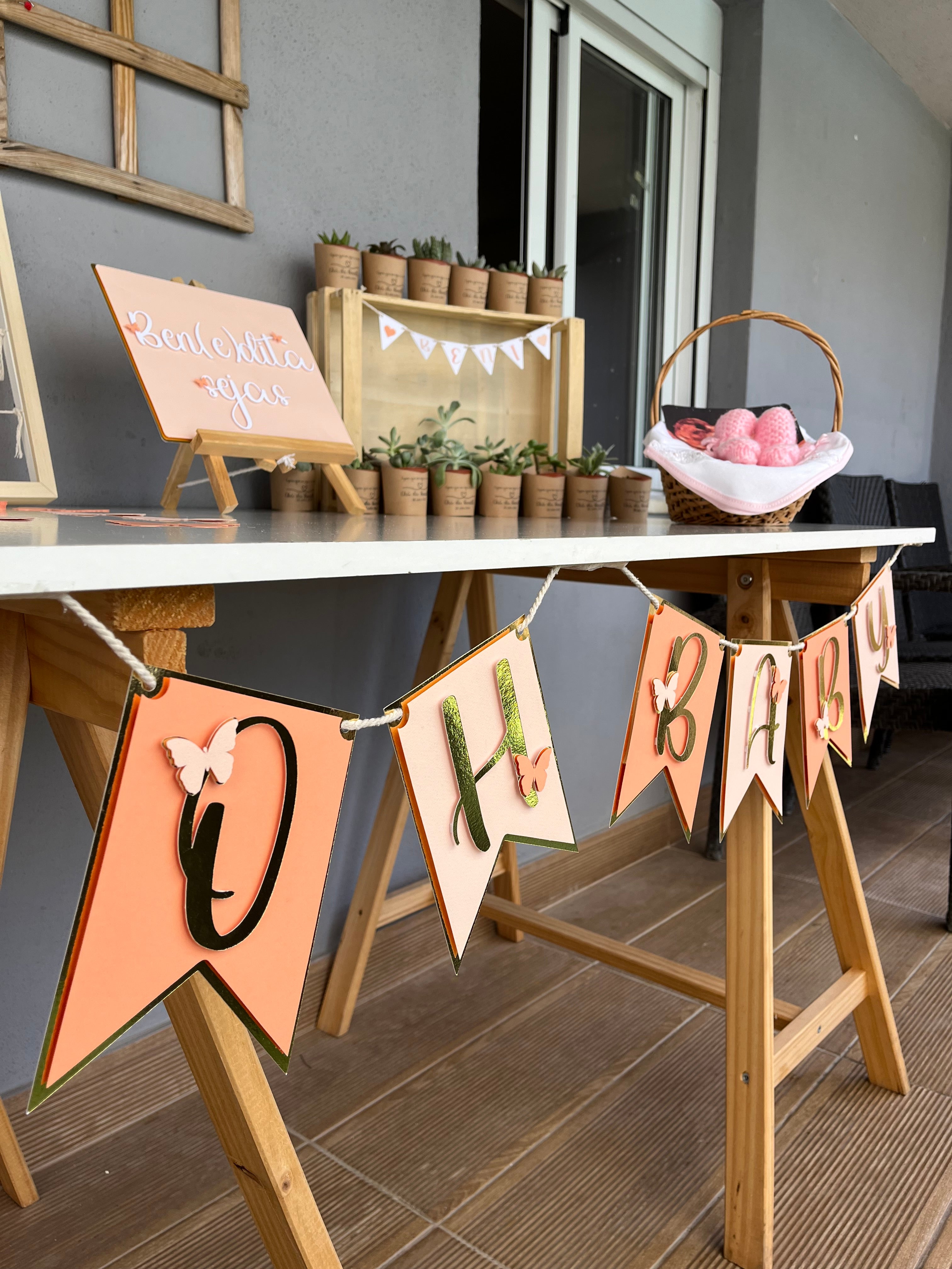 Oh baby borboletas | Bandeirolas