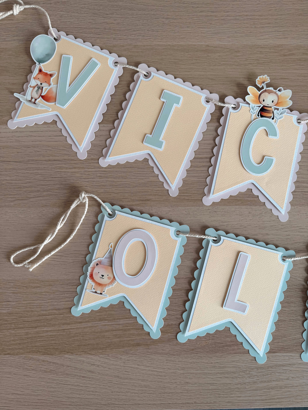 Animais fofos em festa | Bandeirola nome