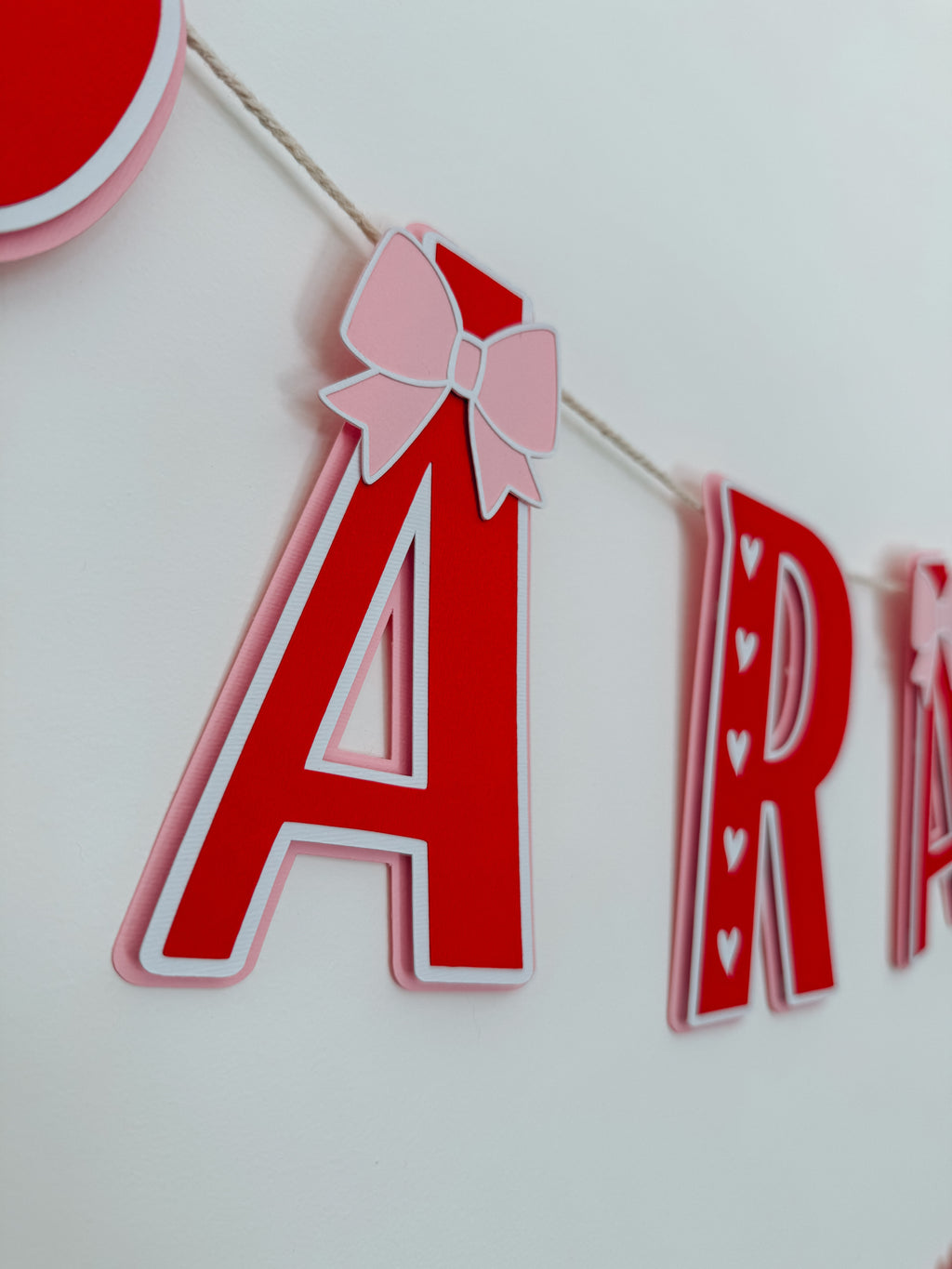 Corações e laços | Bandeirola parabéns