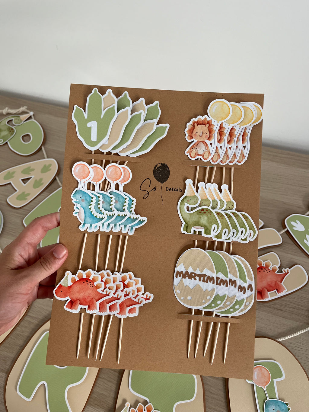 Dinossauros em festa | Mini toppers tema