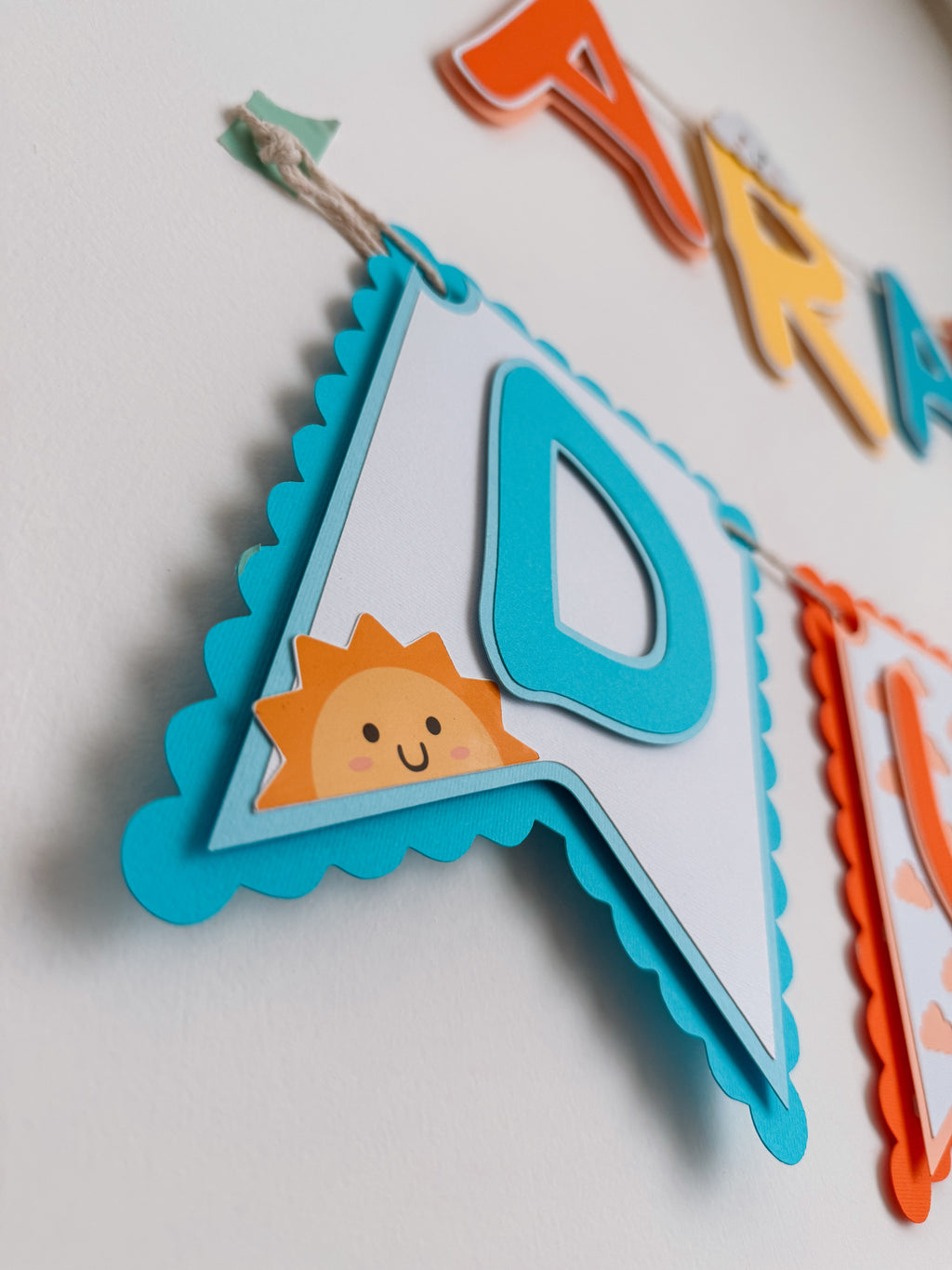 Sol e núvens 2 | Bandeirola nome