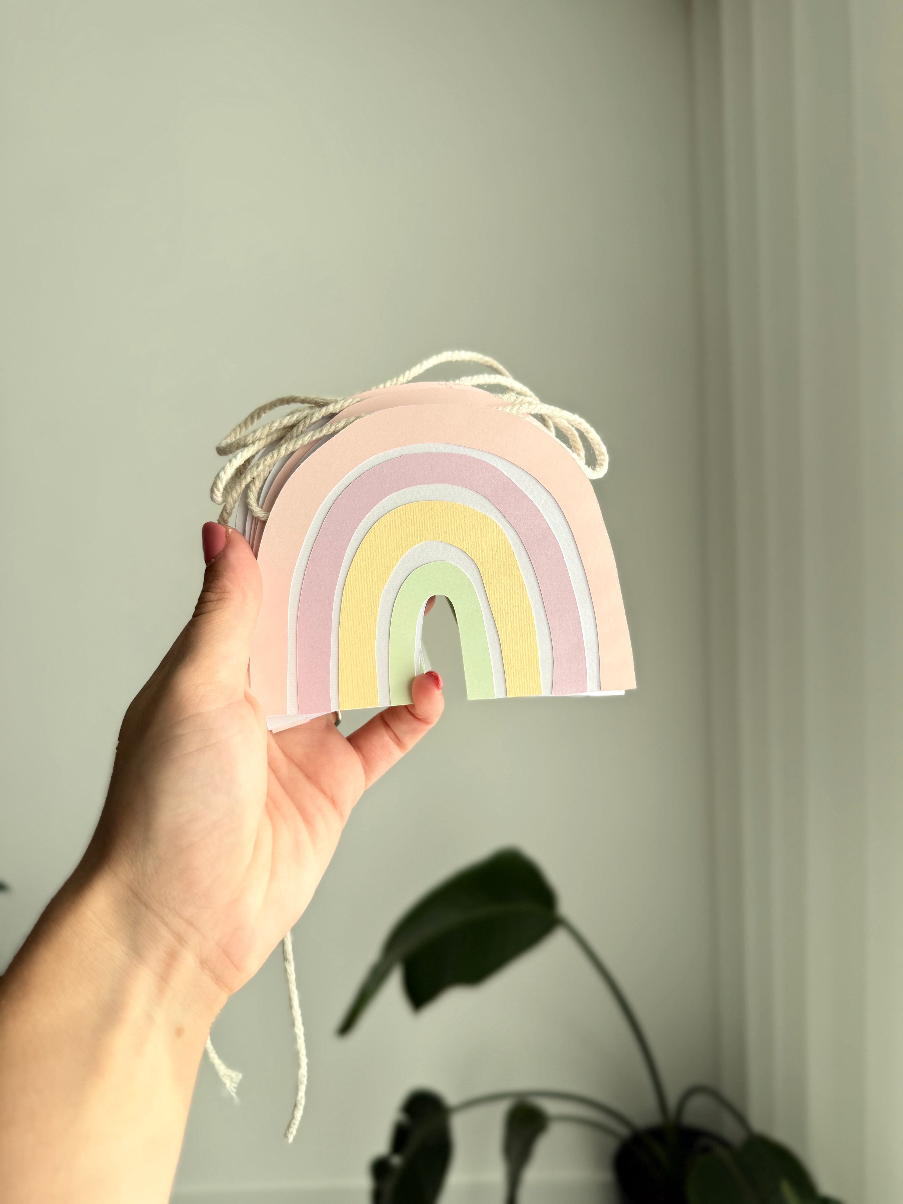 Arco íris minimal | Bandeirola tema