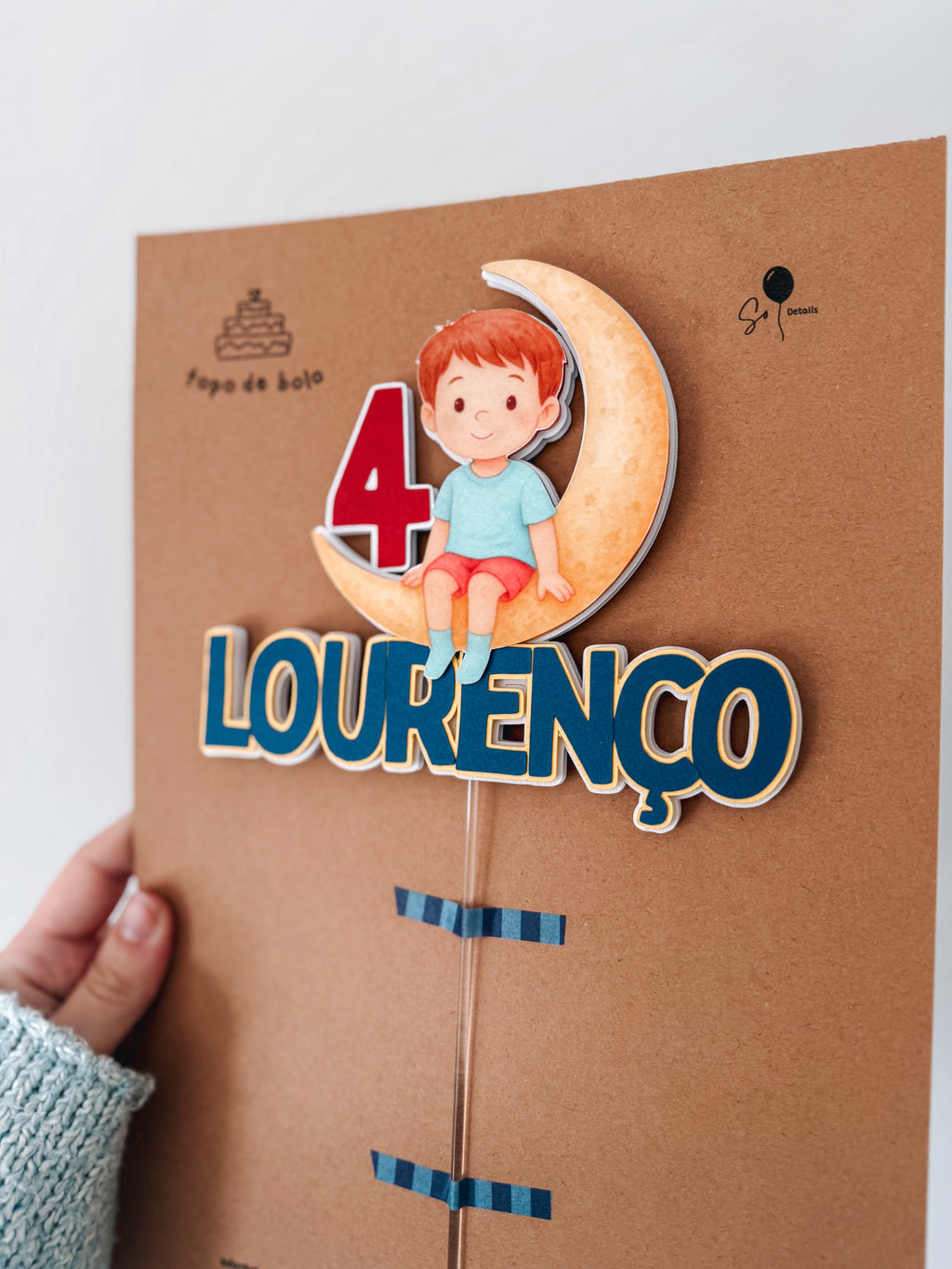 Menino na lua | topo de bolo