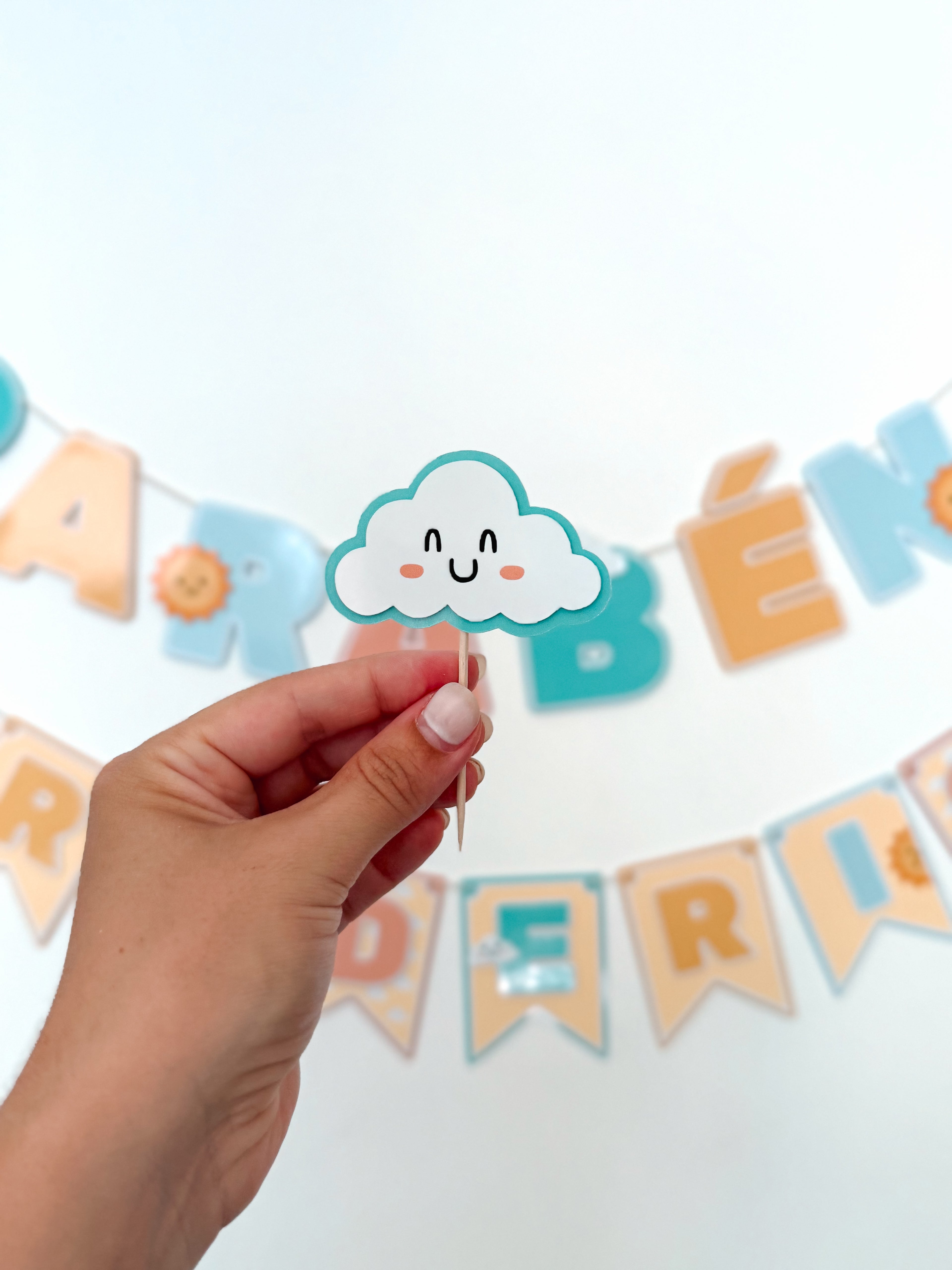 Sol e núvens fofinhos | Mini toppers tema