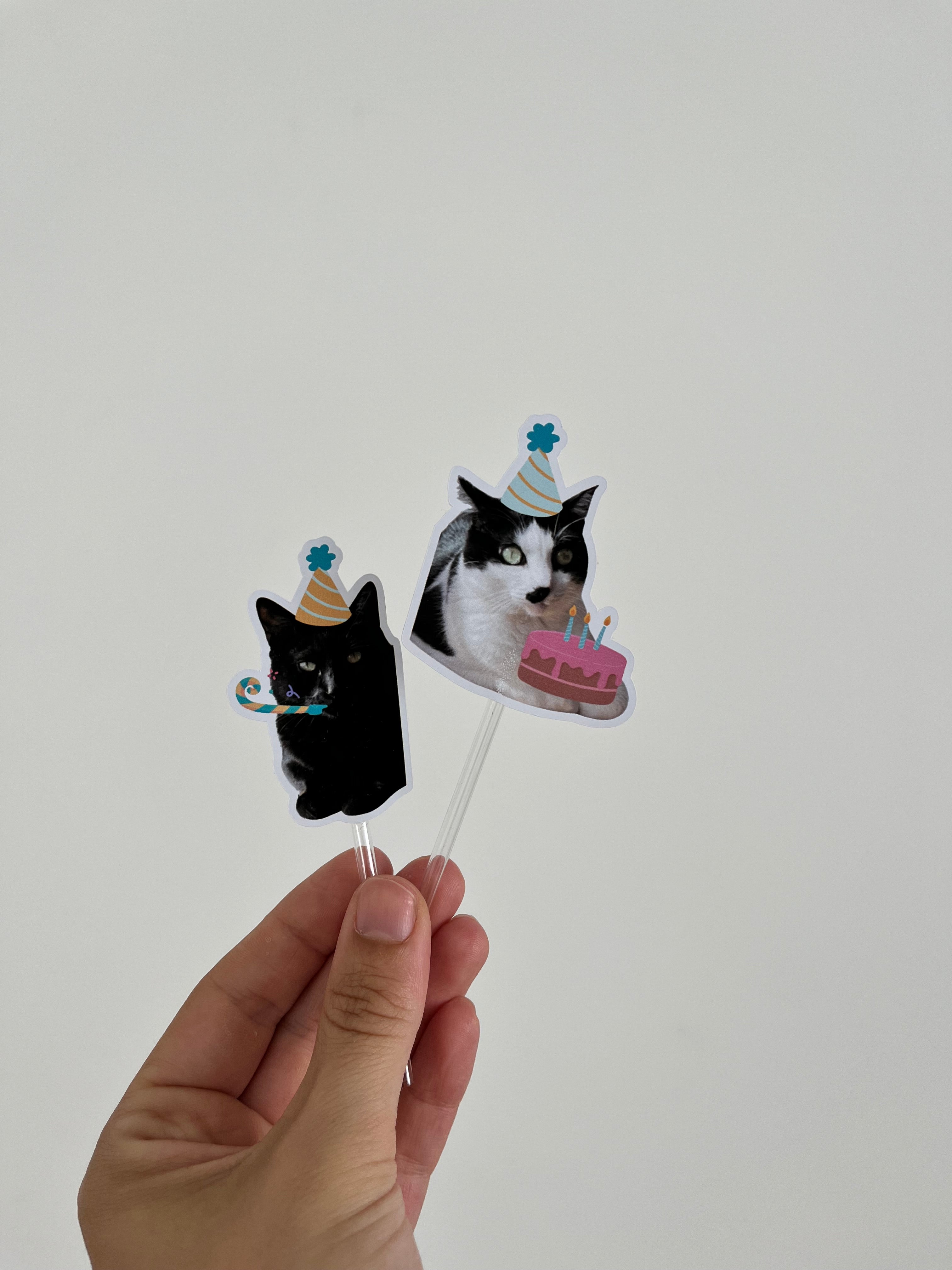 Nostálgia | KIT bandeirola, mini toppers e topo de bolo