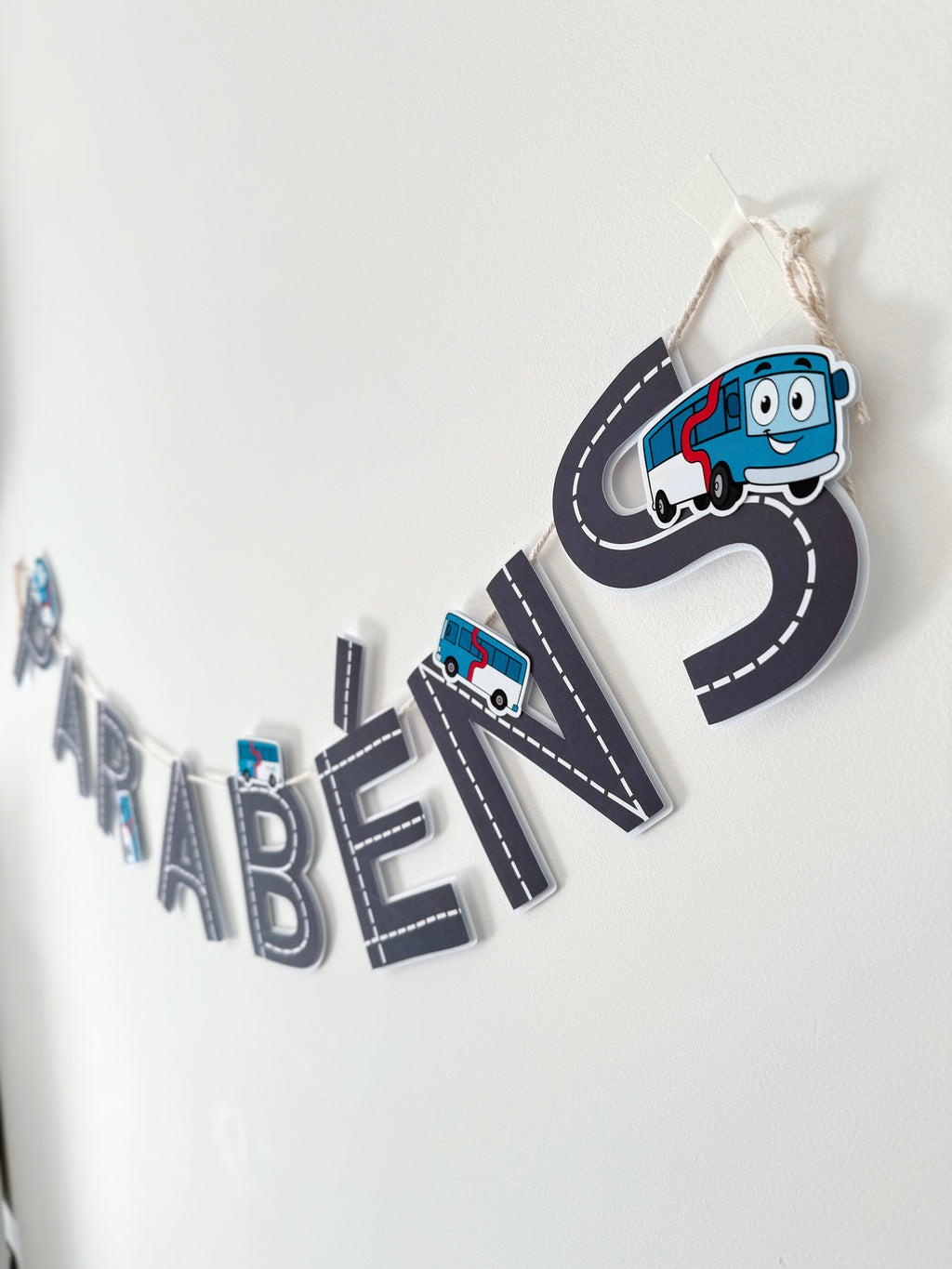 Bus | Bandeirola parabéns