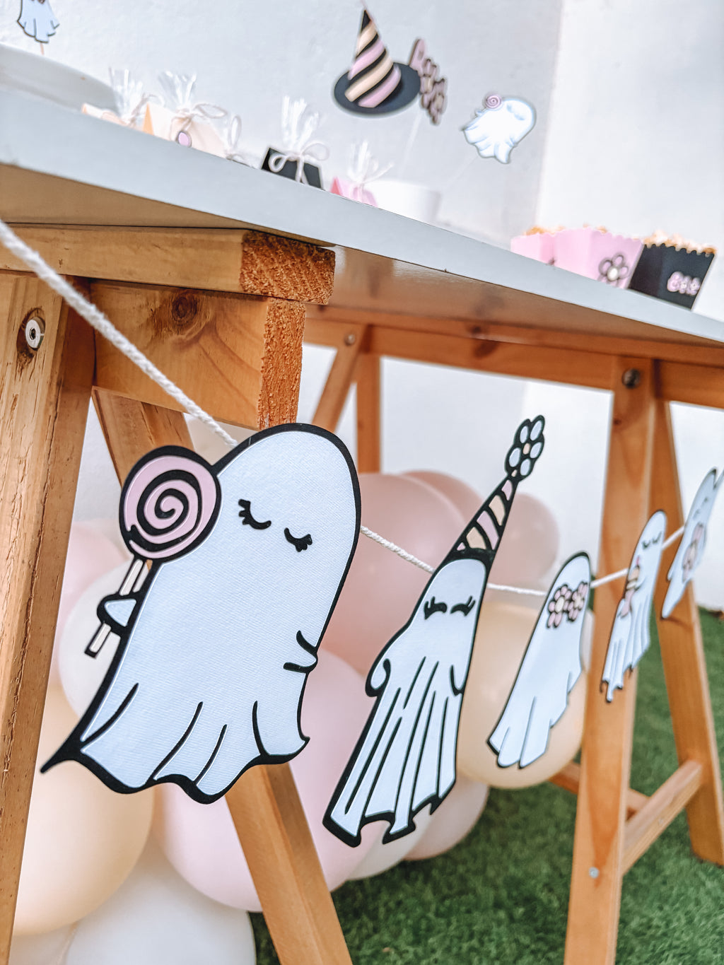 BOO | Bandeirola tema