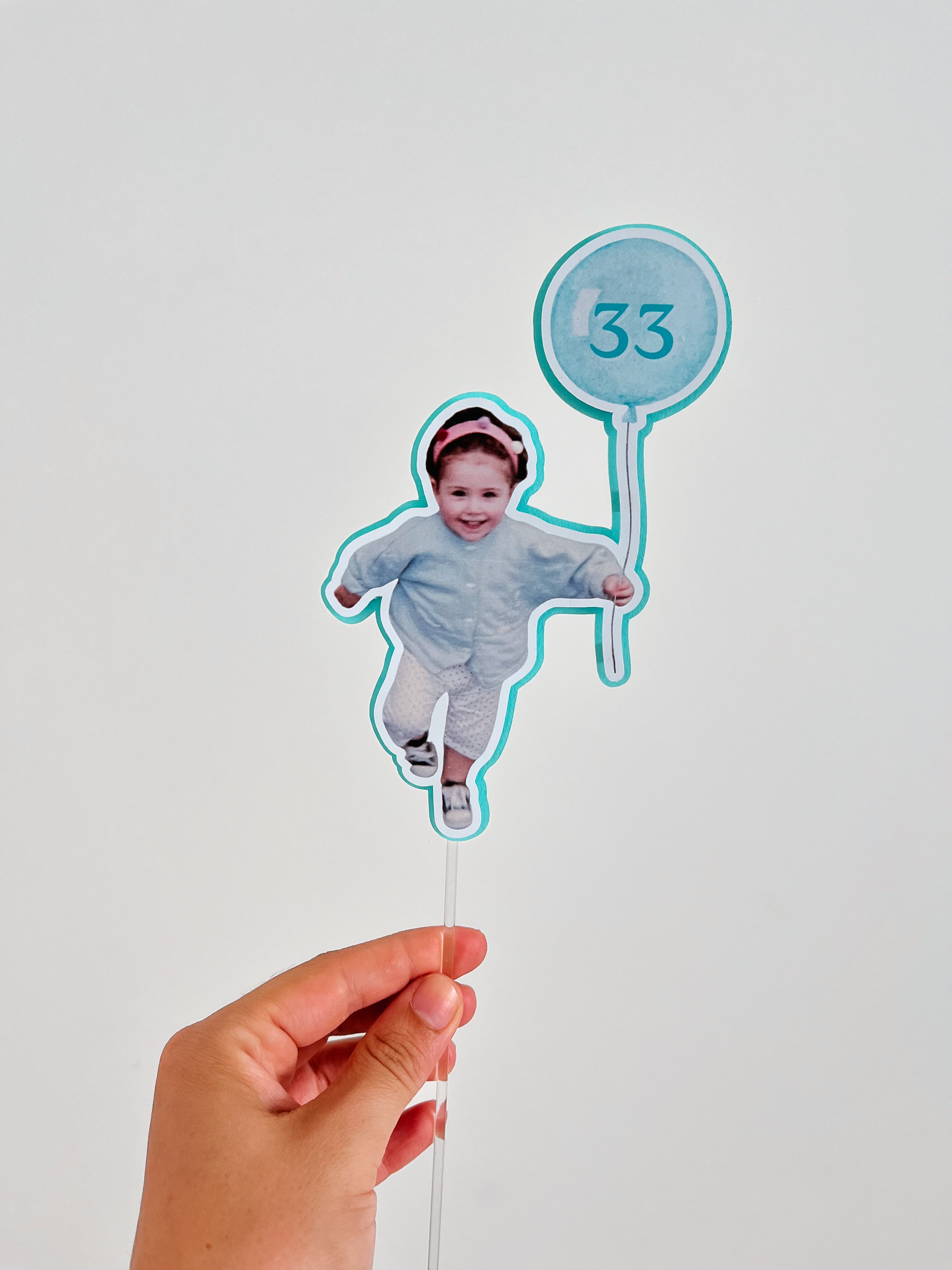 Nostálgia | KIT bandeirola, mini toppers e topo de bolo