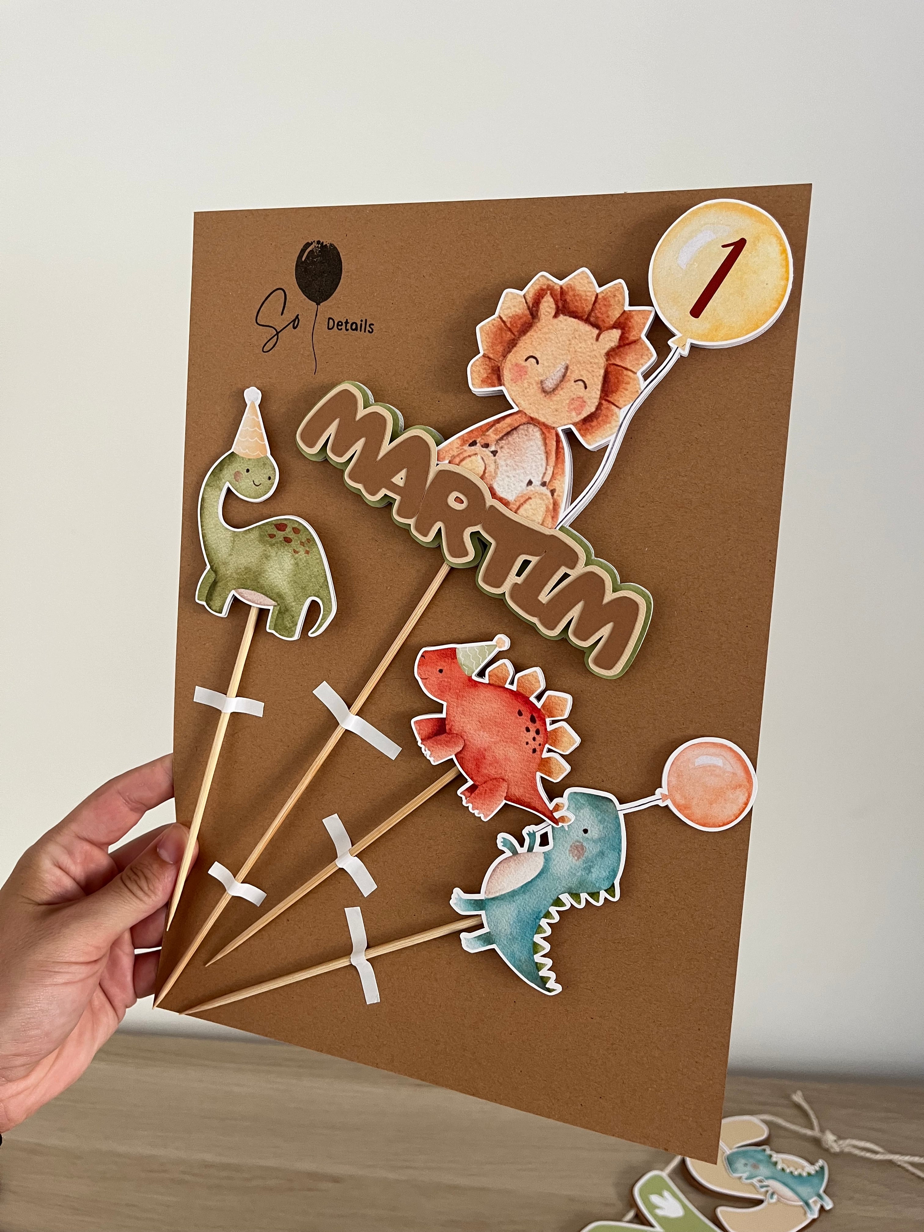 Dinossauros em festa | Topo de bolo vários elementos