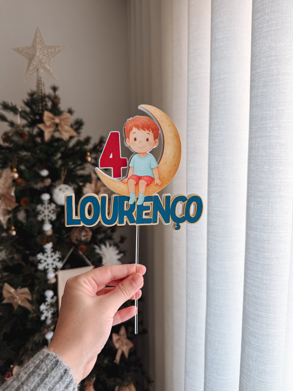 Menino na lua | topo de bolo